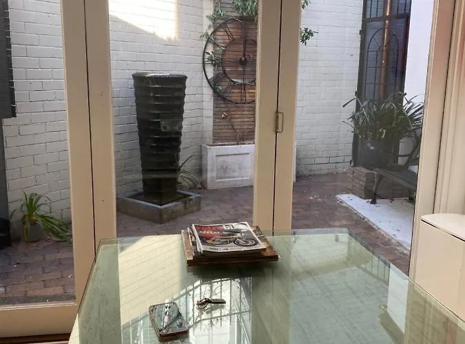 Paddington House Beautiful 2 Bedroom Terrace